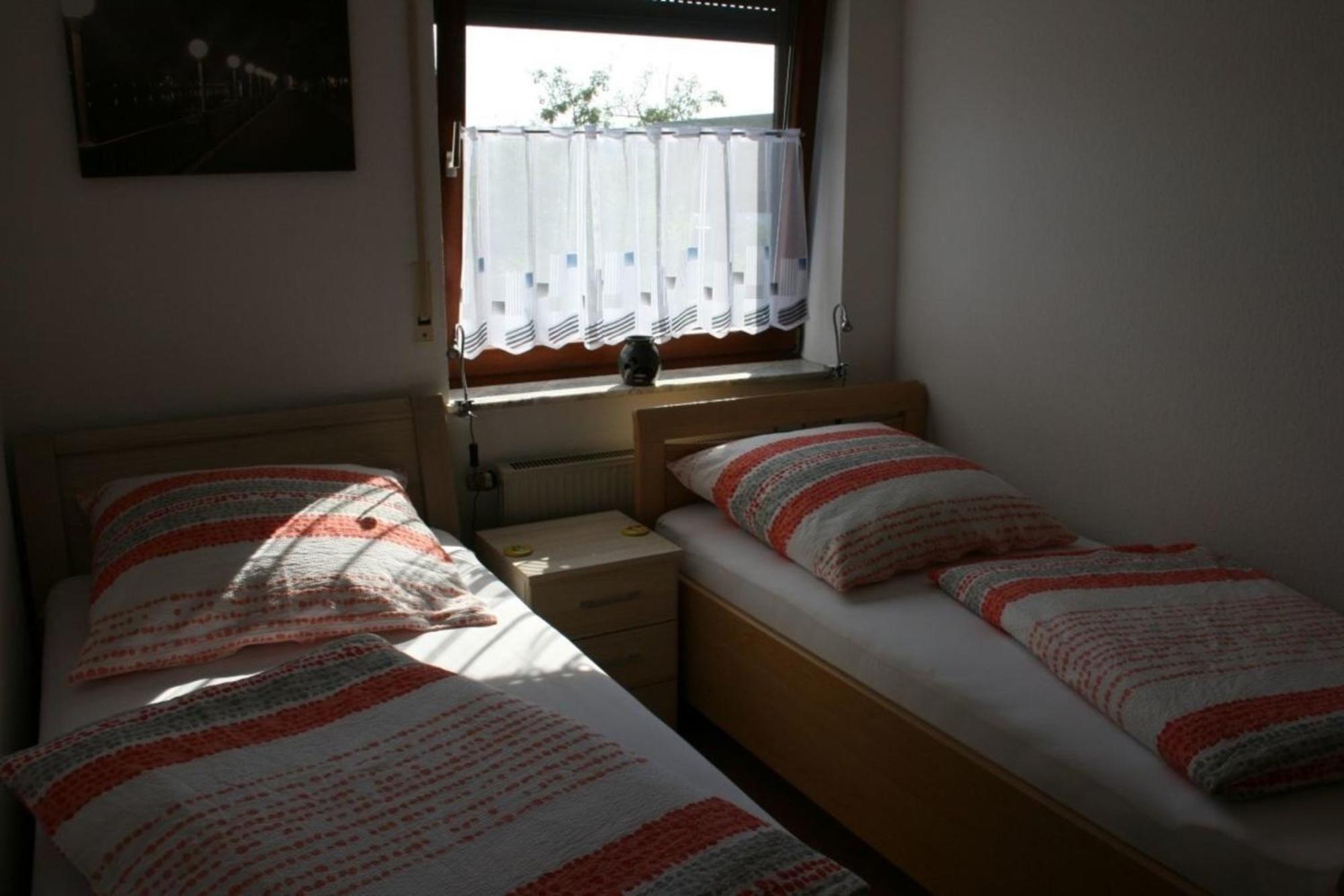 Haus Lahntalblick Apartment Бад Емс Екстериор снимка