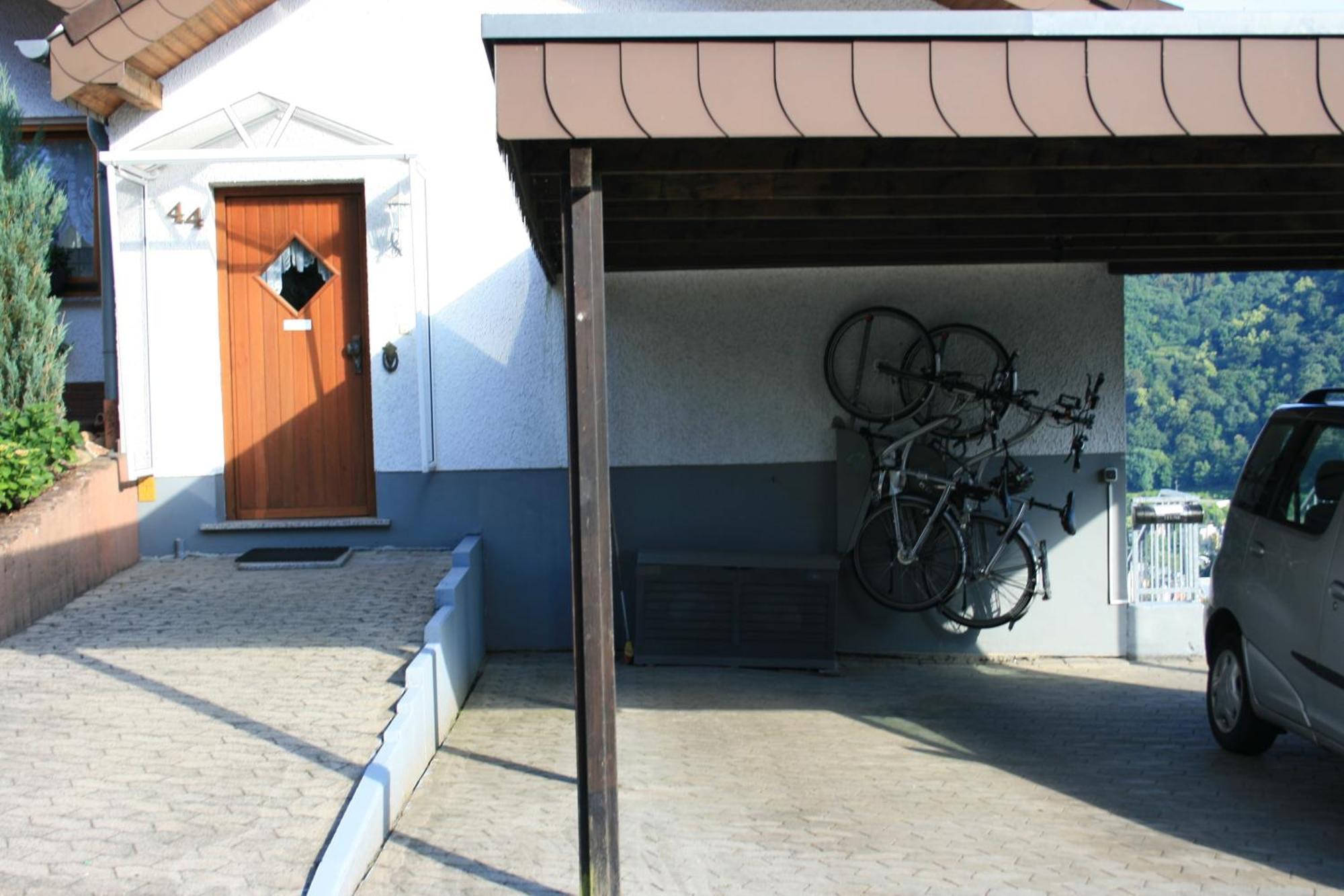 Haus Lahntalblick Apartment Бад Емс Екстериор снимка